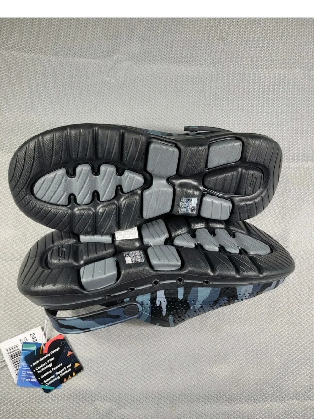 Skechers  Go Walk 5 Hideout Mens Size 9.5  Camo Clogs Shoes NWT